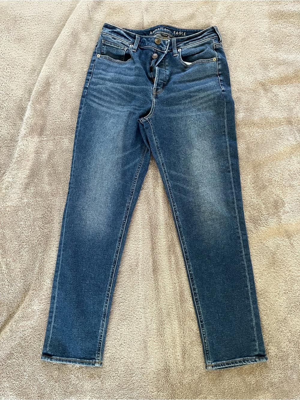 American Eagle Hi-Rise Tomgirl Jeans in Dark Blue Denim